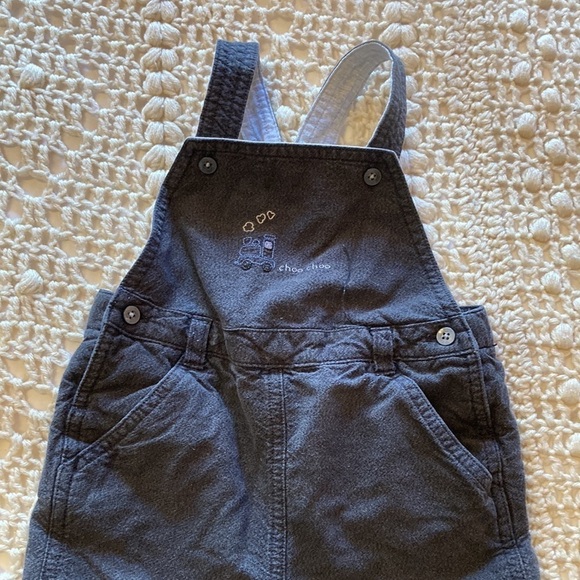 🌈 Gymboree 9-12 M lined overalls with adjustable straps perfect for cold weather - Picture 5 of 12